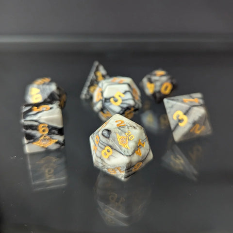 Dungeon Master Direct: Gemstone Dice Set (7pc) - Black Network Agate