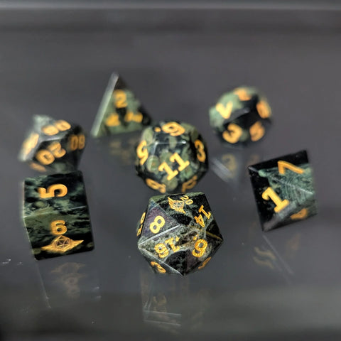 Dungeon Master Direct: Gemstone Dice Set (7pc) - Kambaba Jasper