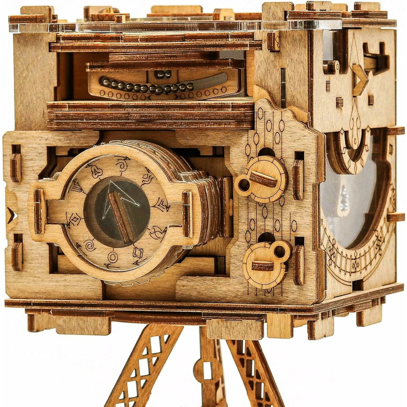 Cluebox: Sherlock's Camera